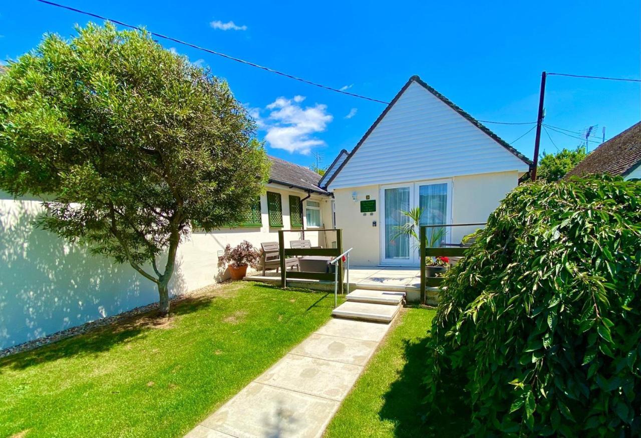 Golden Acre Jurassic Coastal Lodges ,Eype Bridport Exterior foto