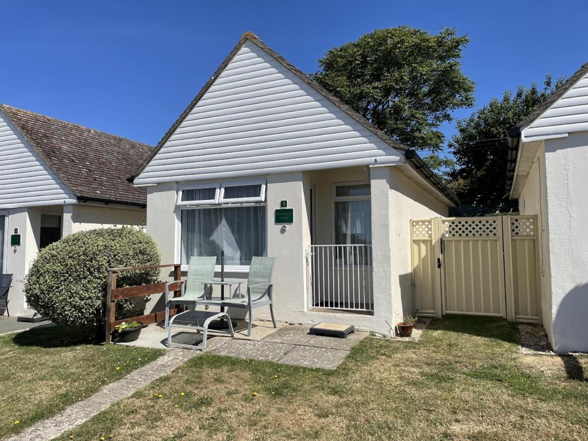 Golden Acre Jurassic Coastal Lodges ,Eype Bridport Exterior foto
