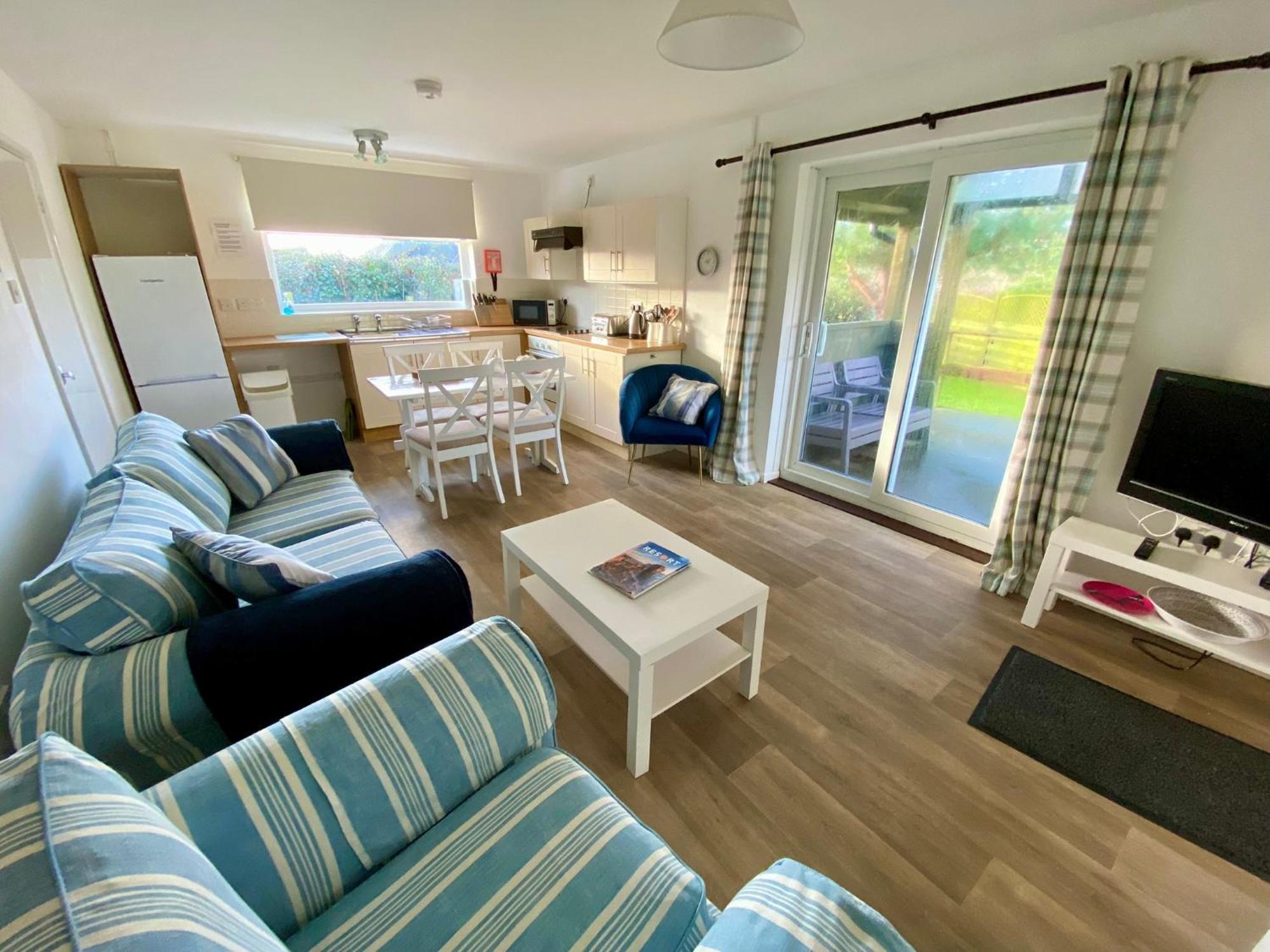 Golden Acre Jurassic Coastal Lodges ,Eype Bridport Exterior foto