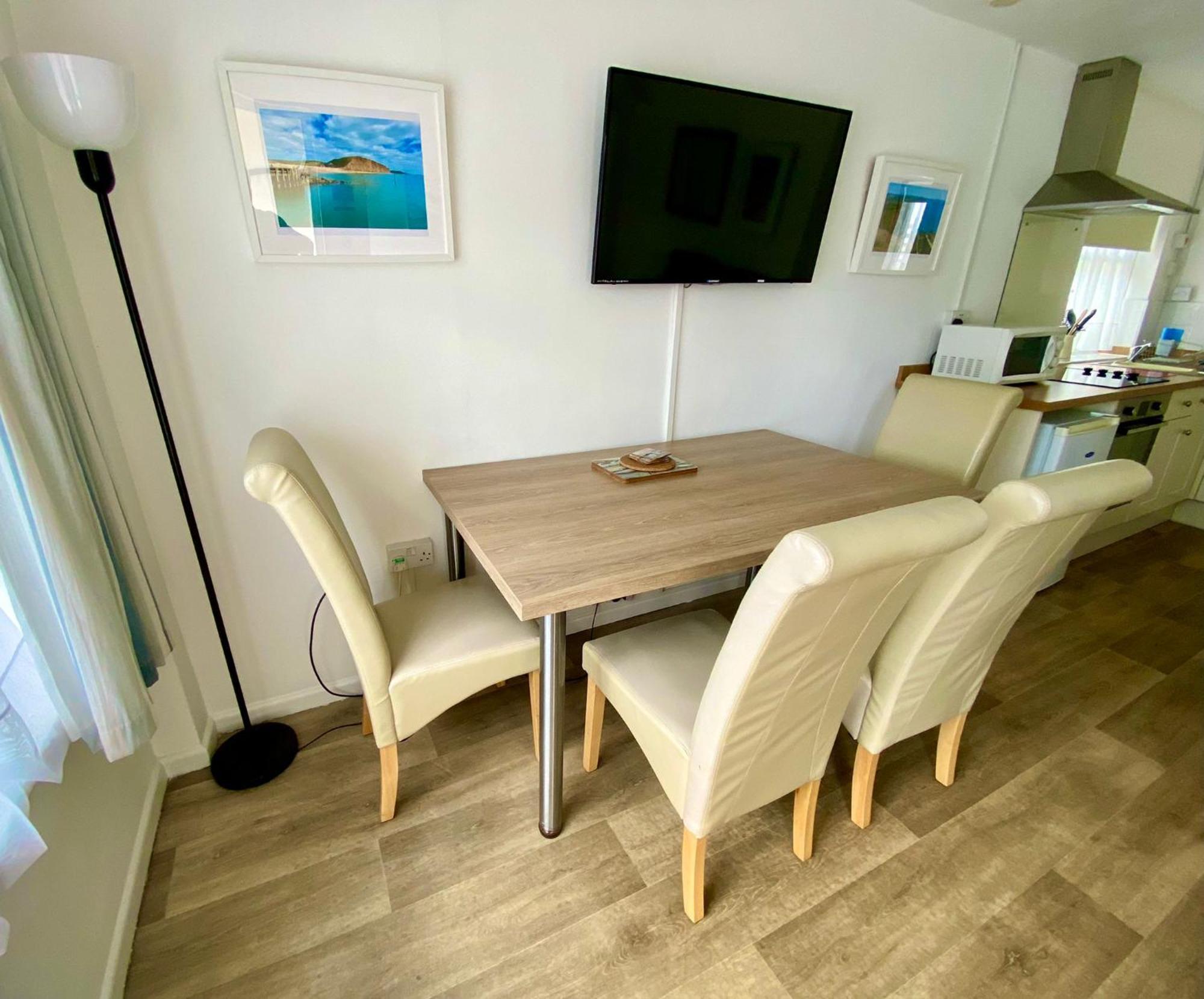 Golden Acre Jurassic Coastal Lodges ,Eype Bridport Exterior foto