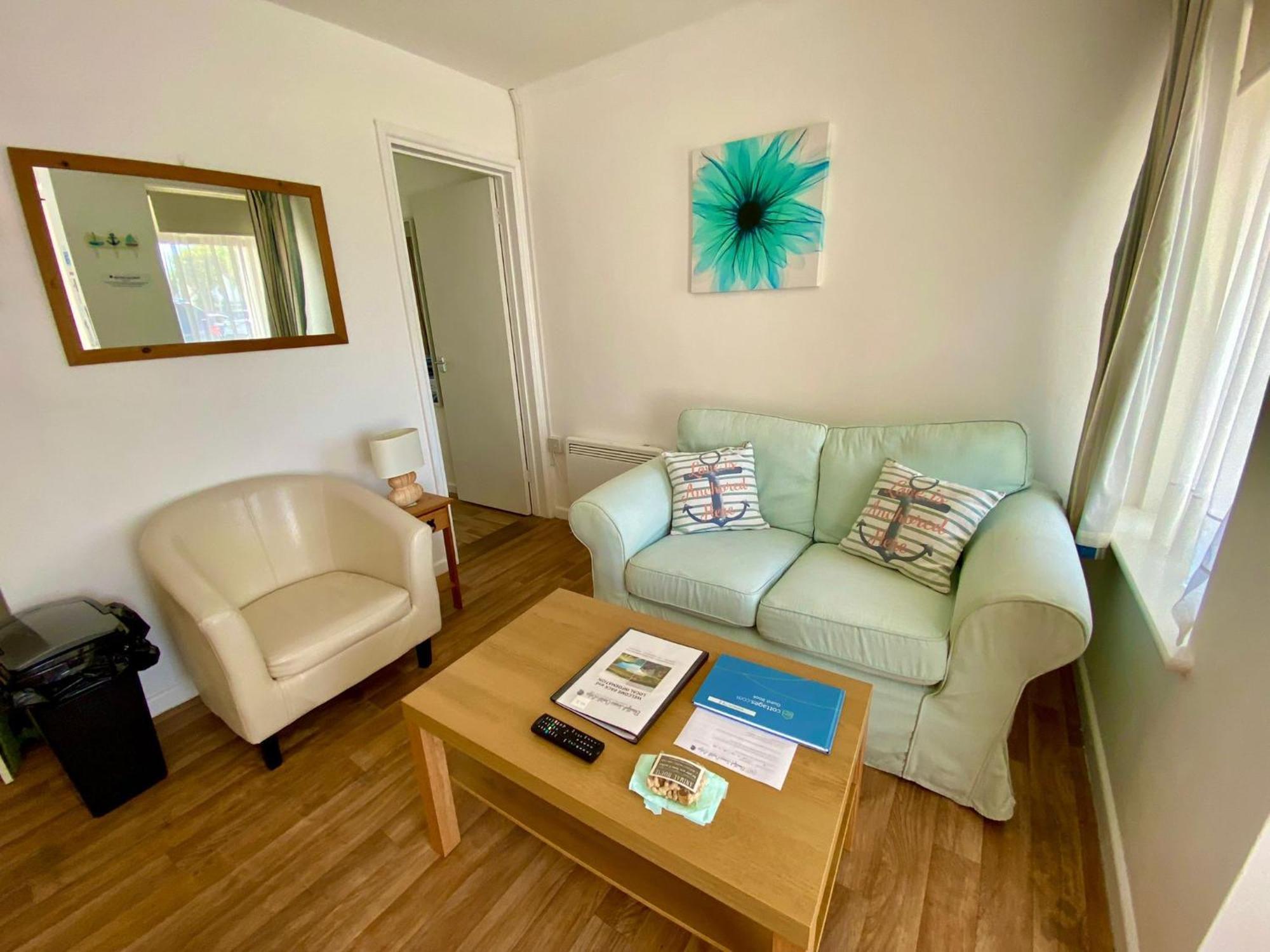 Golden Acre Jurassic Coastal Lodges ,Eype Bridport Exterior foto